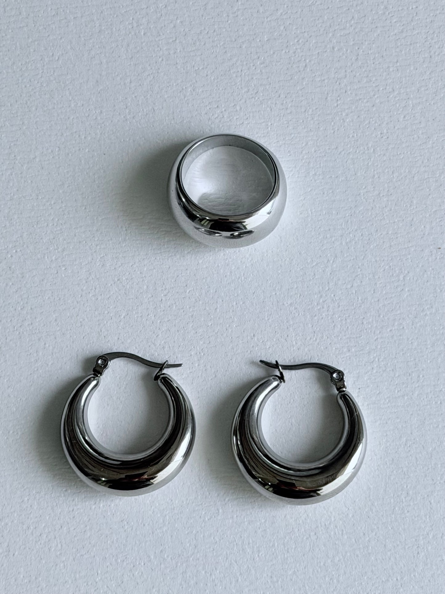 Nina Hoops silver