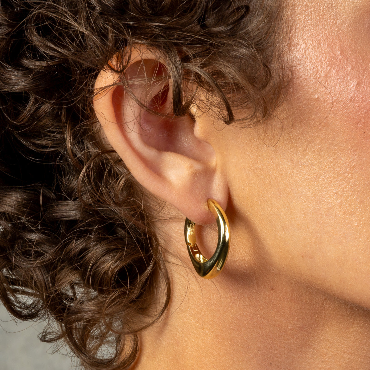 DIVA EARRINGS