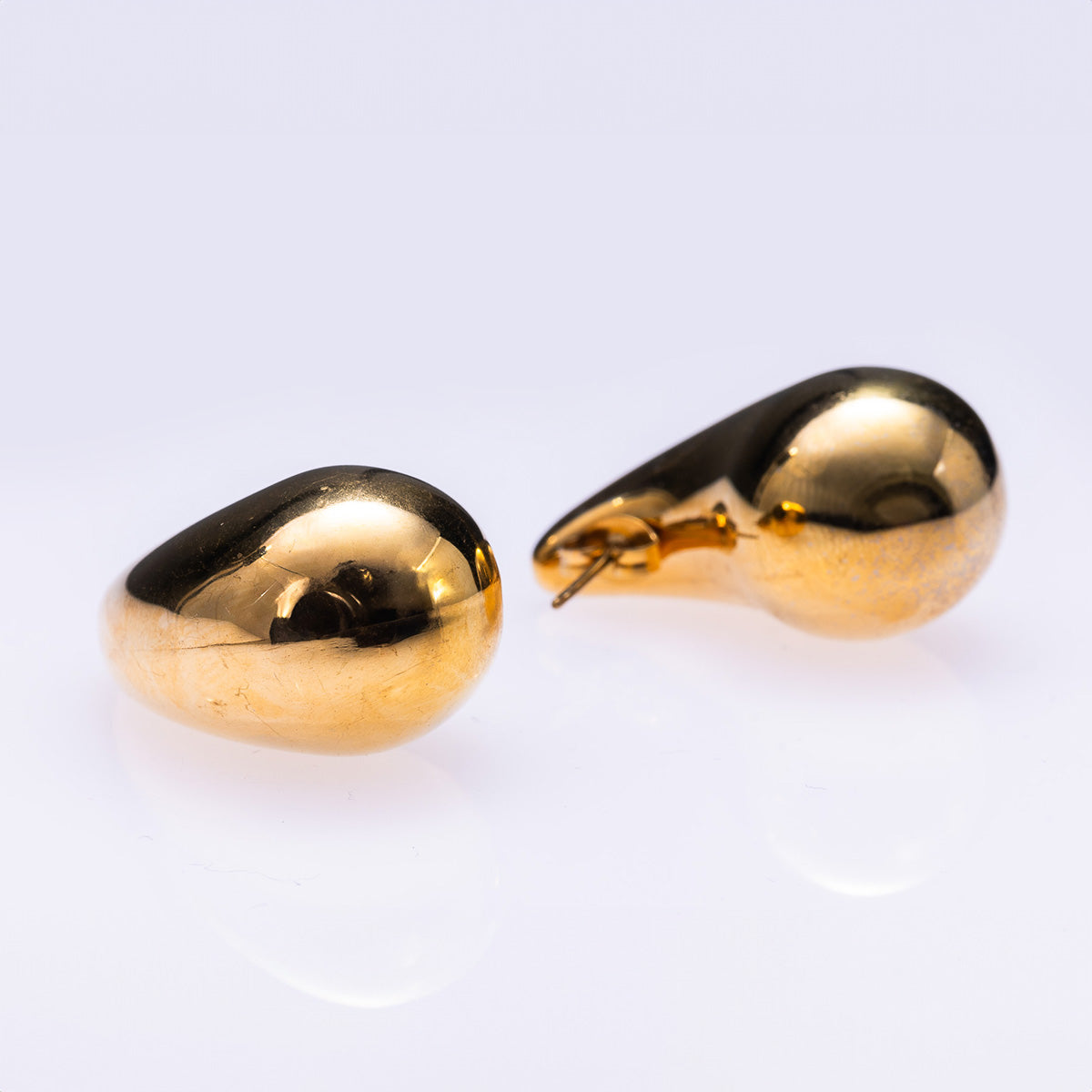 ESSIE EARRINGS - Gold