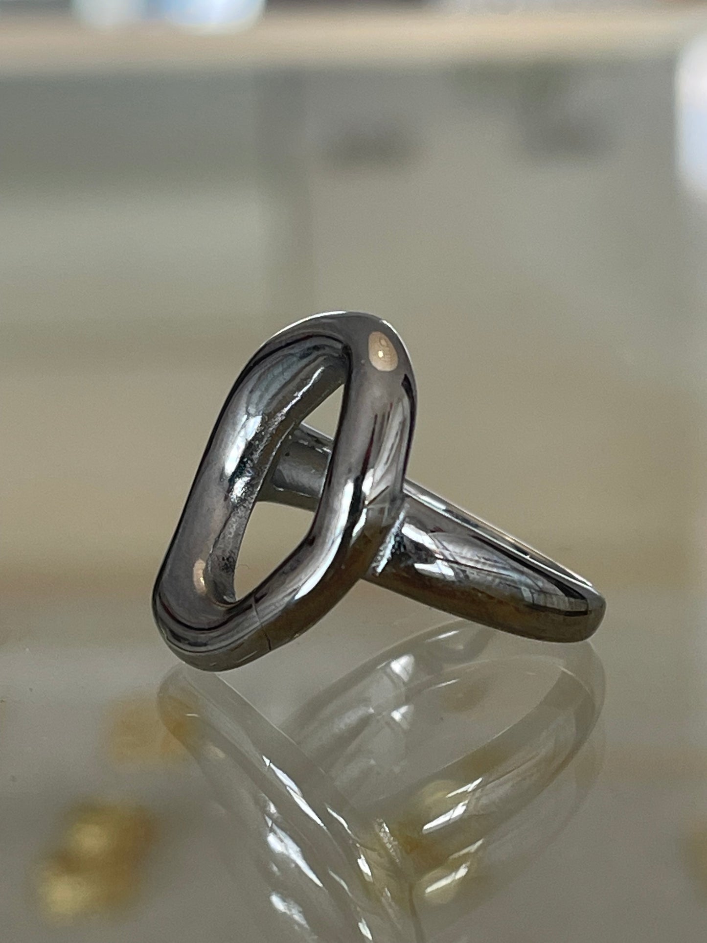 Revolution ring