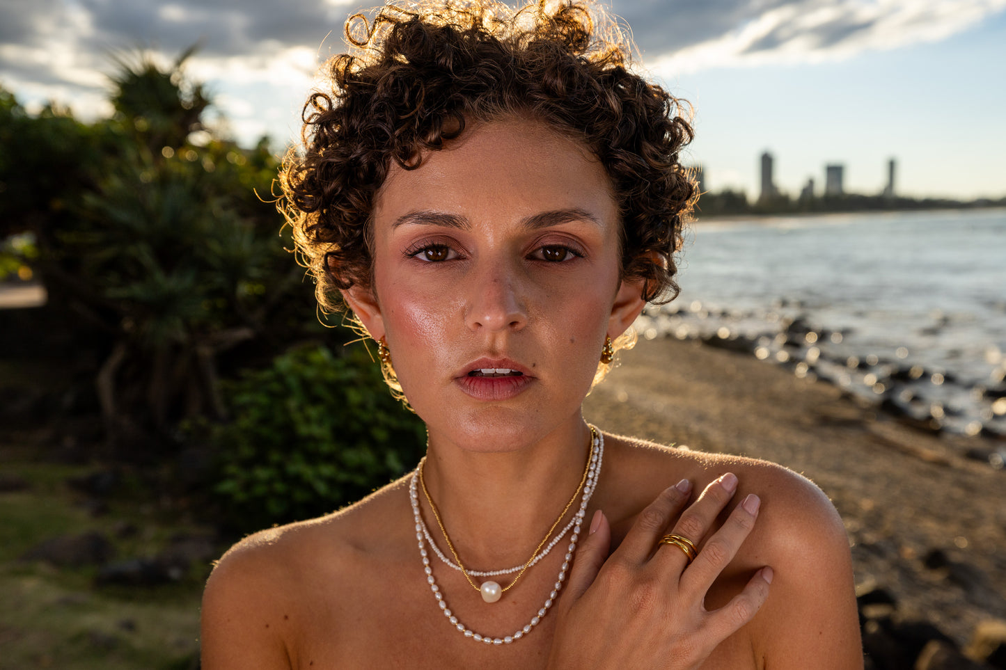 ALEXA NECKLACE