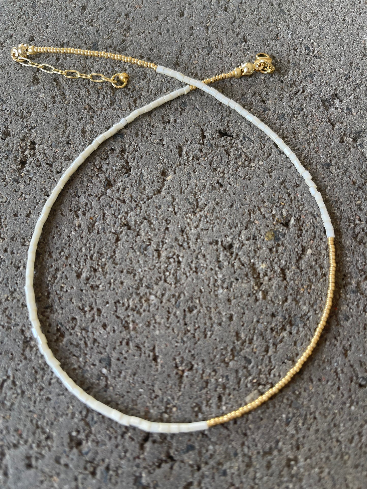 Blanche Choker