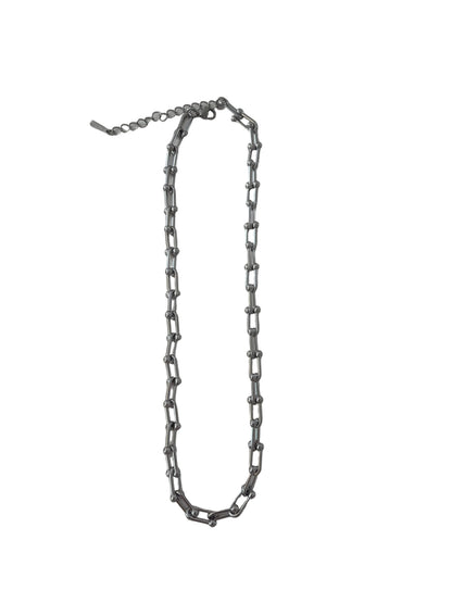 Connection necklace silver