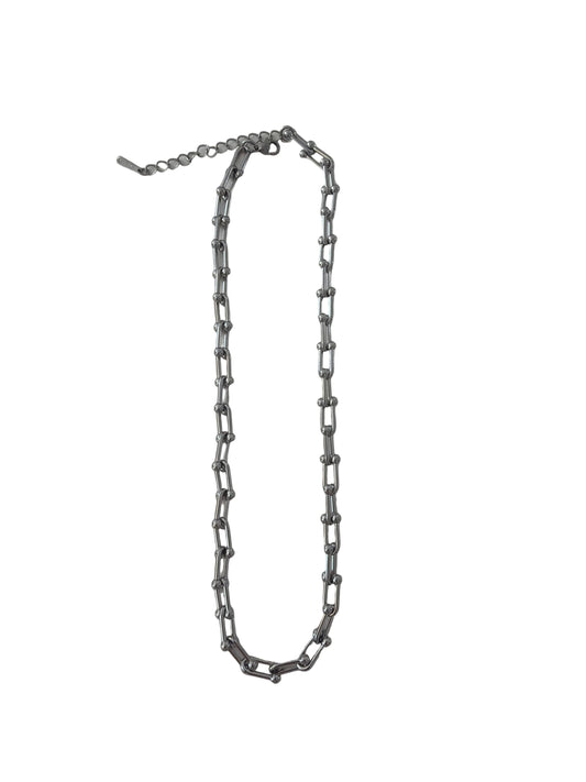 Connection necklace silver