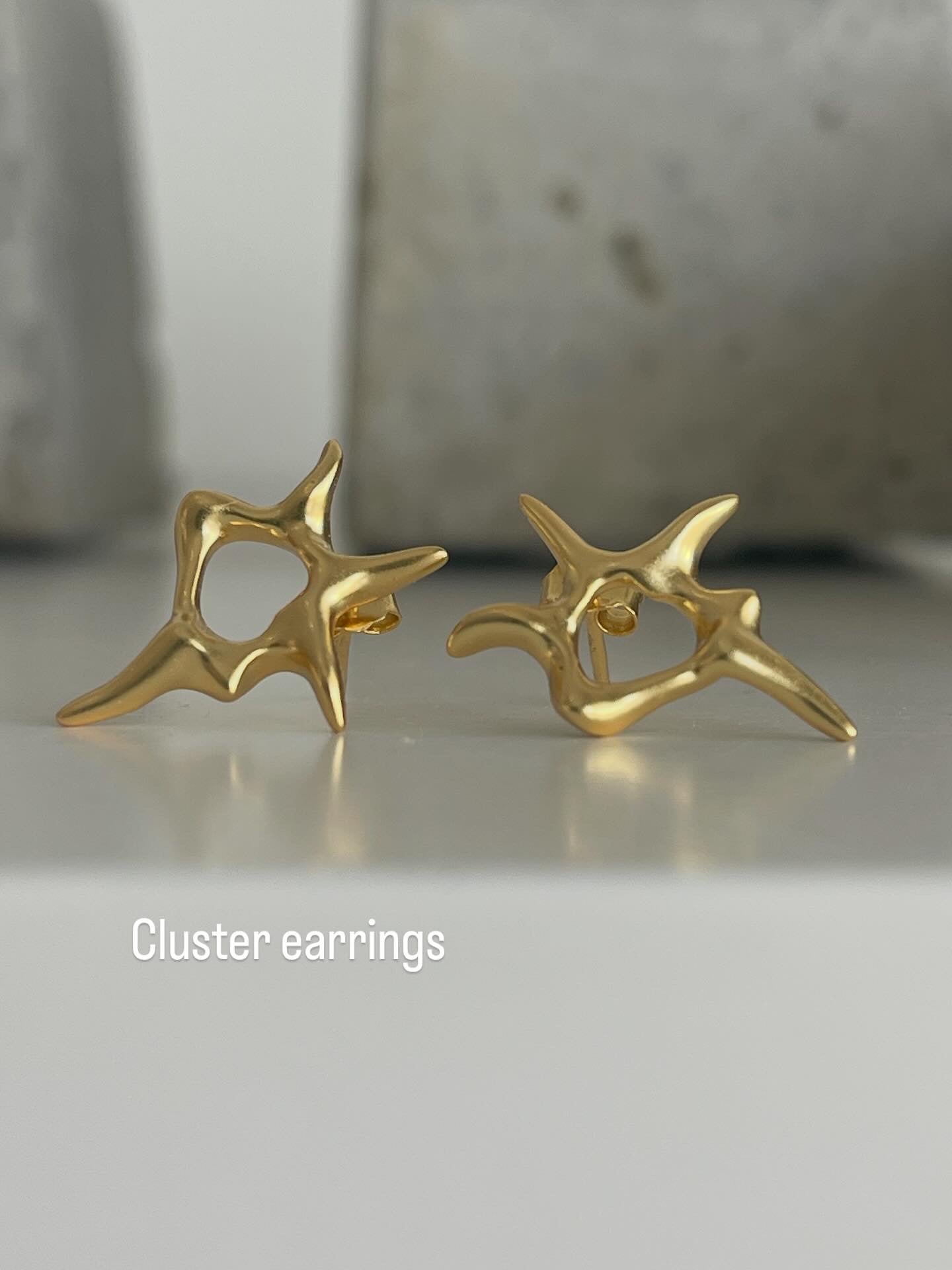 Cluster earrings