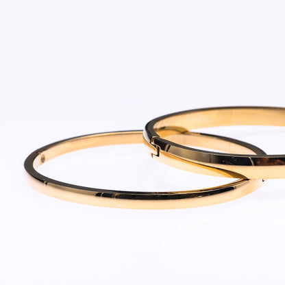 The Form Bangle - Gold