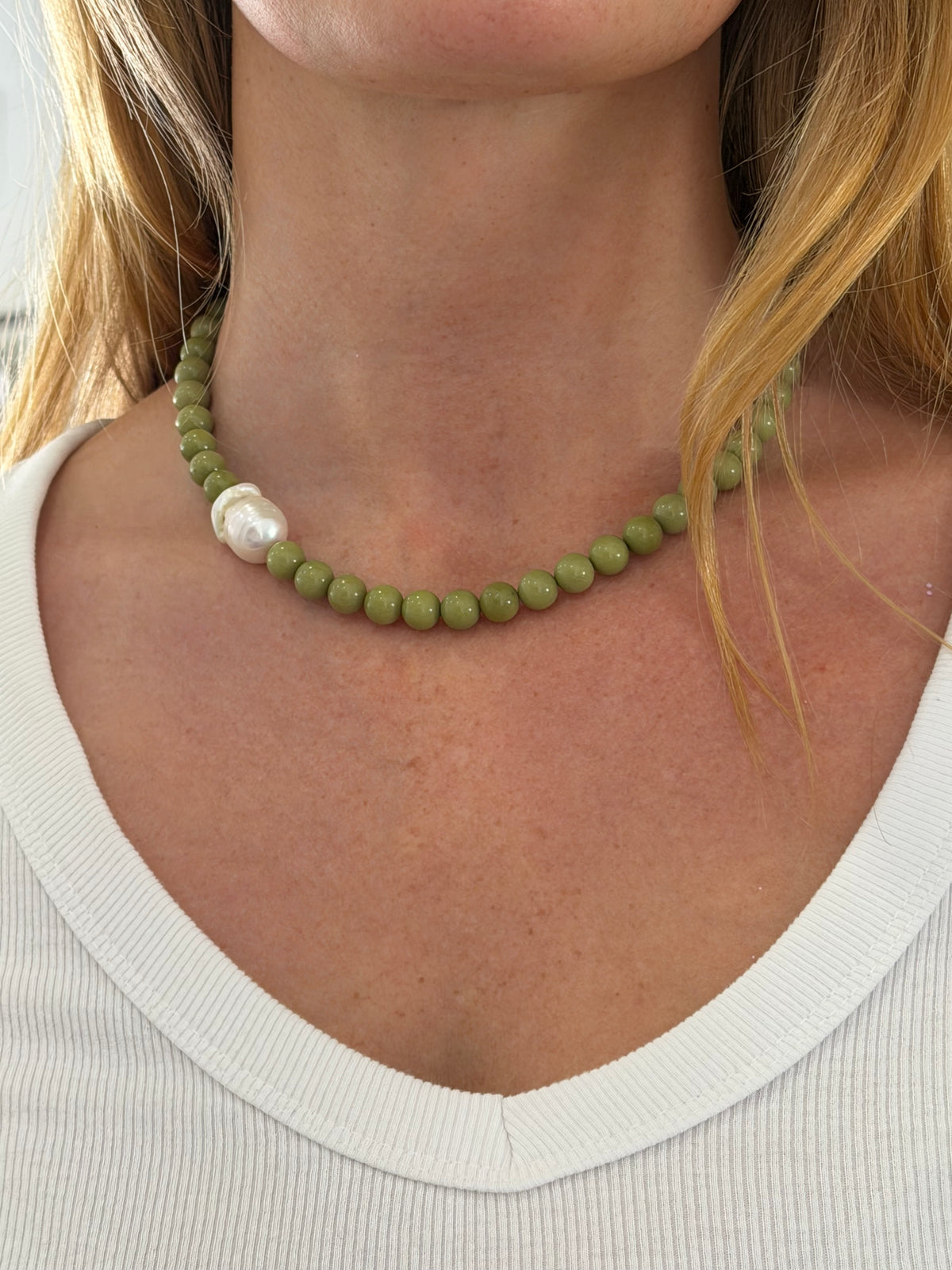 Florentine beads with pearl