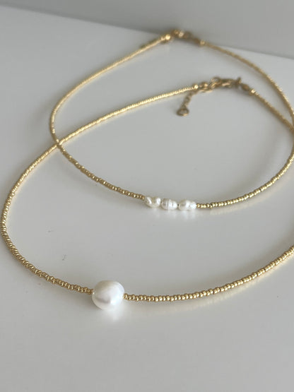 One Pearl Necklace