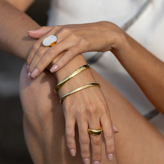 The Form Bangle - Gold
